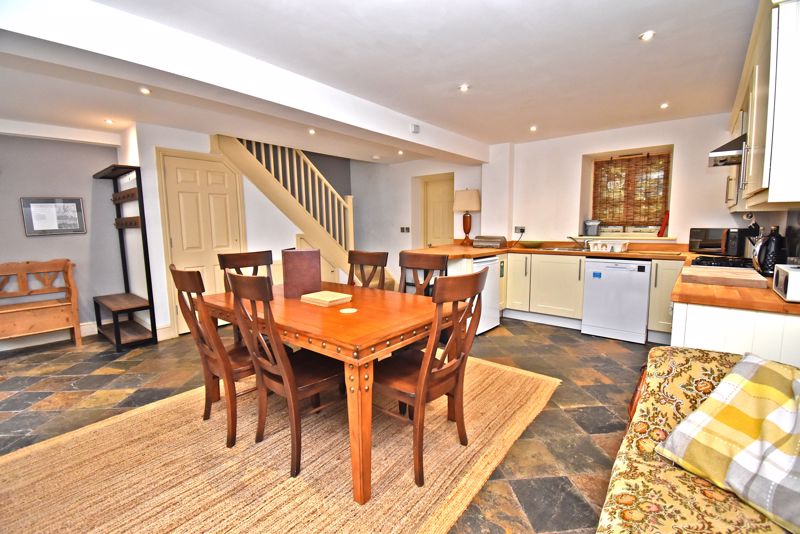 Kitchen/Dining Room- click for photo gallery